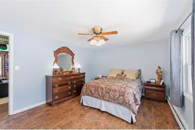 1039 Sipp Avenue, Medford, NY 11763 - Photo 30