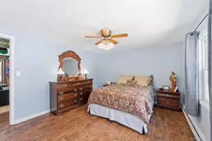 1039 Sipp Ave, Medford, NY 11763 - Photo 30