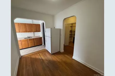 3017 Riverdale Avenue #1F, Bronx, NY 10463 - Photo 4
