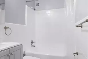 50-15 39th St, Sunnyside, NY 11104 - Photo 10