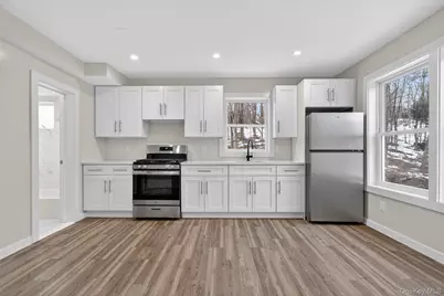 303 Main Street #2R, Hurleyville, NY 12747 - Photo 4