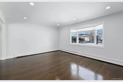 53 Elizabeth Drive, Bethpage, NY 11714 - Photo 6