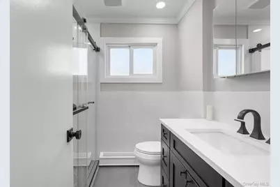 53 Elizabeth Drive, Bethpage, NY 11714 - Photo 16