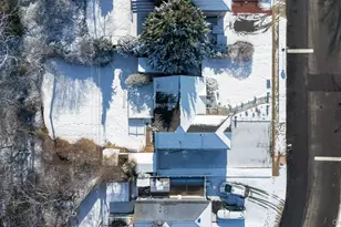 53 Elizabeth Dr, Bethpage, NY 11714 - Photo 38