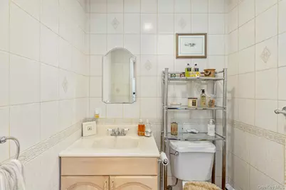 110 Thornwood Road, Massapequa Park, NY 11762 - Photo 10