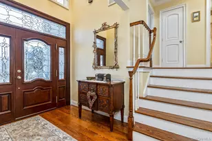 110 Thornwood Rd, Massapequa Park, NY 11762 - Photo 4