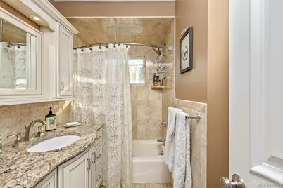 110 Thornwood Road, Massapequa Park, NY 11762 - Photo 20