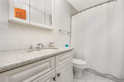 120 Neptune Place, Massapequa, NY 11758 - Photo 20