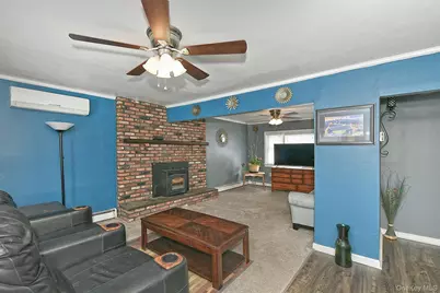 59 Stone Lane, Levittown, NY 11756 - Photo 4