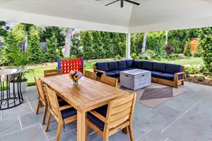 99 Beach Rd, Westhampton Beach, NY 11978 - Photo 34