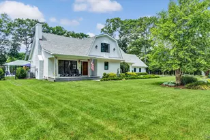 99 Beach Rd, Westhampton Beach, NY 11978 - Photo 2