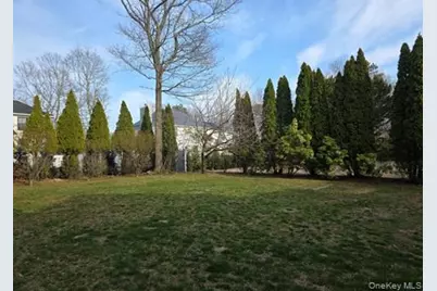 1A Jackson Avenue #A, Hampton Bays, NY 11946 - Photo 6