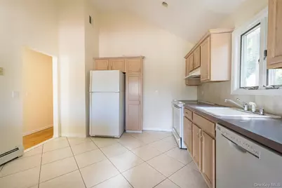 11 7th Street, Bayville, NY 11709 - Photo 8