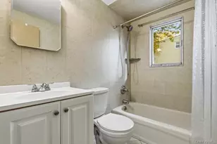 11 7th St, Bayville, NY 11709 - Photo 10