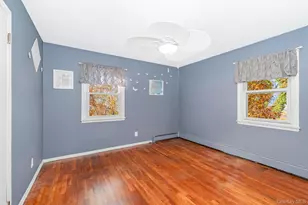 265 S 4th St, Lindenhurst, NY 11757 - Photo 8