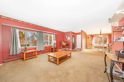 265 S 4th Street, Lindenhurst, NY 11757 - Photo 4