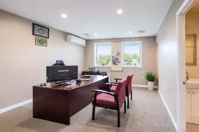 14610 Rockaway Boulevard, Jamaica, NY 11436 - Photo 12