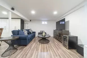 57 Chaffee Ave, Albertson, NY 11507 - Photo 18