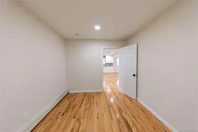 58 Norfleet Lane, Coram, NY 11727 - Photo 16