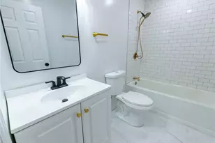 58 Norfleet Ln, Coram, NY 11727 - Photo 12