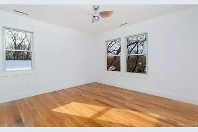 17 Maple Drive, Old Greenwich, CT 06870 - Photo 18