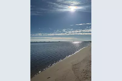 25 Shinnecock Road, East Quogue, NY 11942 - Photo 4