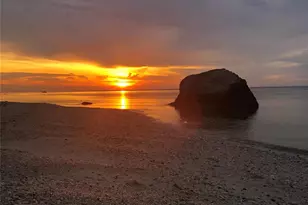 104 19th St, Wading River, NY 11792 - Photo 34