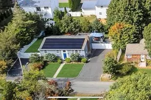 104 19th St, Wading River, NY 11792 - Photo 4