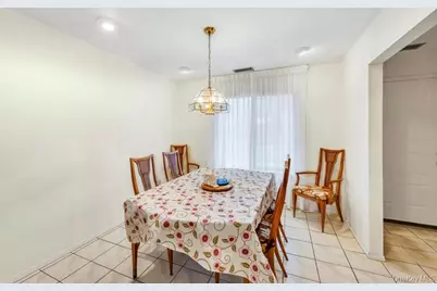 113 Birchwood Road, Coram, NY 11727 - Photo 6