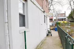 806 Waring Ave, Bronx, NY 10467 - Photo 32