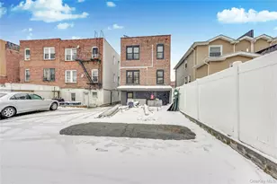 1024 E 226th St, Bronx, NY 10466 - Photo 4