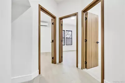 1024 East 226 Street, Bronx, NY 10466 - Photo 18