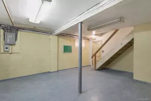 92 Apple St, Brentwood, NY 11717 - Photo 18