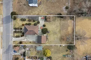 92 Apple St, Brentwood, NY 11717 - Photo 28