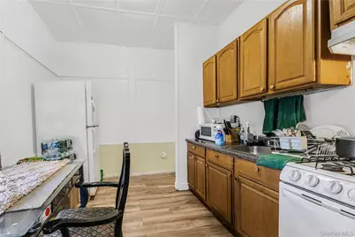 66 W 2nd Street, Mount Vernon, NY 10550 - Photo 6