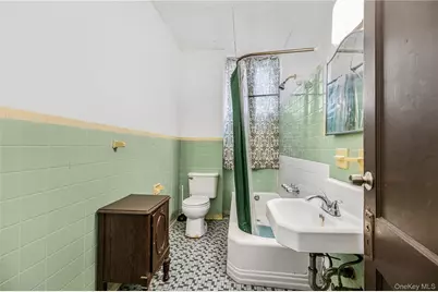 66 W 2nd Street, Mount Vernon, NY 10550 - Photo 10