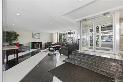 560 W Broadway #6B, Long Beach, NY 11561 - Photo 14