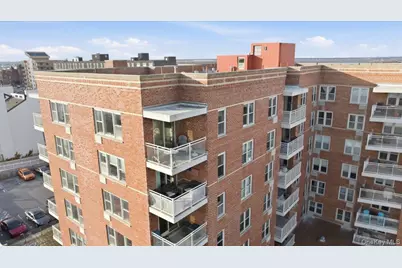 560 W Broadway #6B, Long Beach, NY 11561 - Photo 16