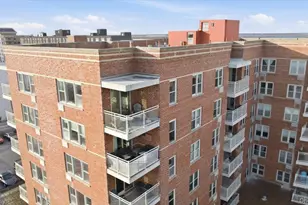 560 W Broadway, Long Beach, NY 11561 - Photo 16