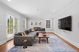 51 Paddington Rd, Scarsdale, NY 10583 - Photo 12