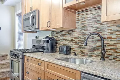 524 Central Avenue, Bethpage, NY 11714 - Photo 8