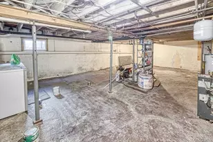 524 Central Ave, Bethpage, NY 11714 - Photo 18