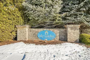 116 Maya Cir, Central Islip, NY 11722 - Photo 24