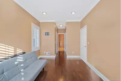 116 Maya Circle, Central Islip, NY 11722 - Photo 10