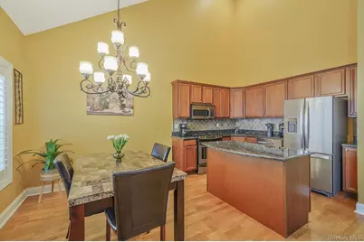 116 Maya Circle, Central Islip, NY 11722 - Photo 6