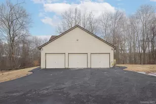248 Bull Rd, Washingtonville, NY 10992 - Photo 6