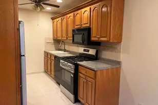 21-04 Hoyt Ave S, Astoria, NY 11102 - Photo 10