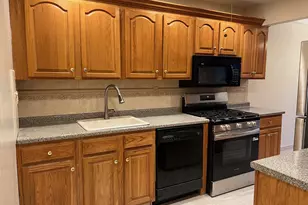 21-04 Hoyt Ave S, Astoria, NY 11102 - Photo 8