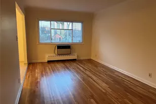 21-04 Hoyt Ave S, Astoria, NY 11102 - Photo 2