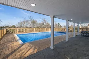 33 Oceanview Rd, Hampton Bays, NY 11946 - Photo 30